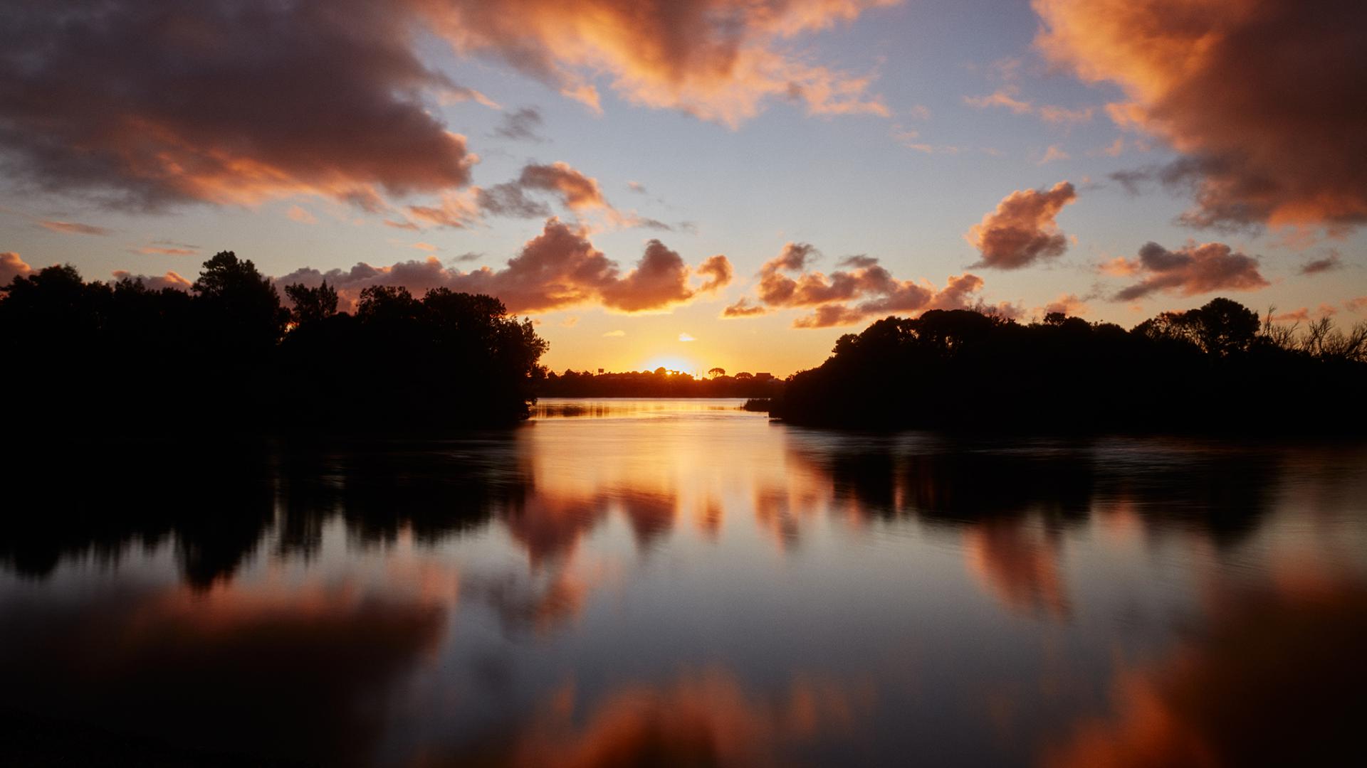 Lake Pertobe sunset